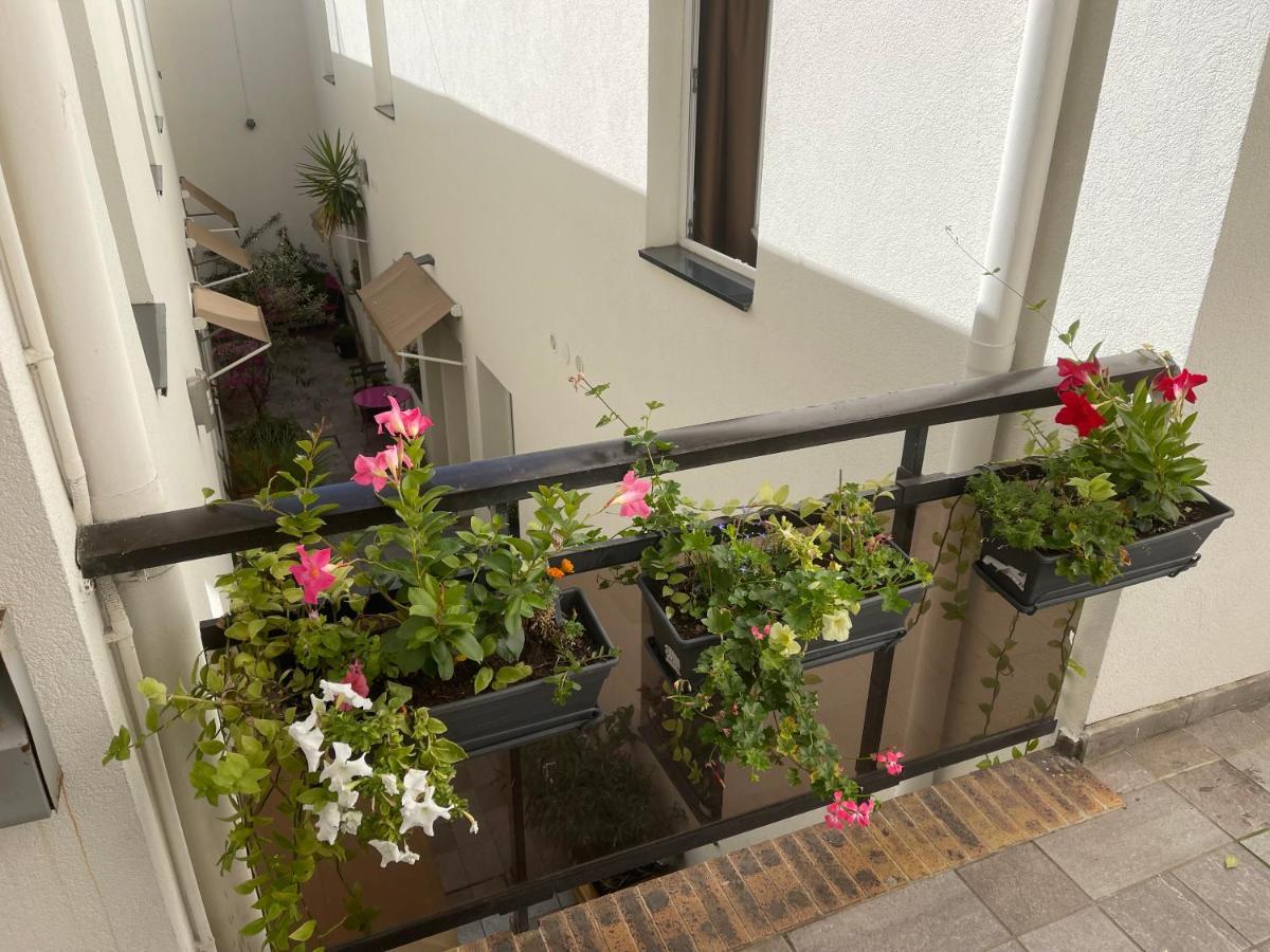 Tipi Hotel Paris Exterior photo